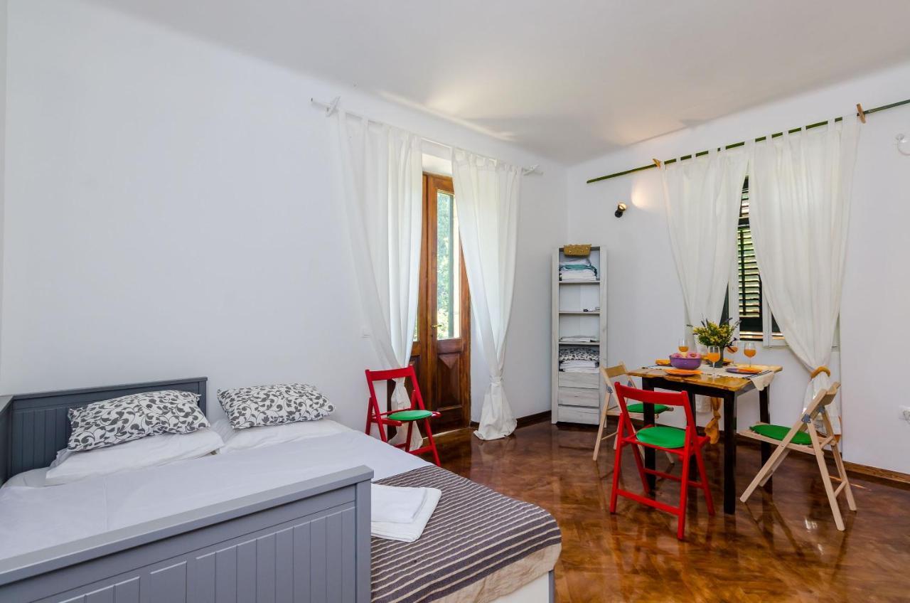 Apartments Eos & Vespera Dubrovnik Bagian luar foto